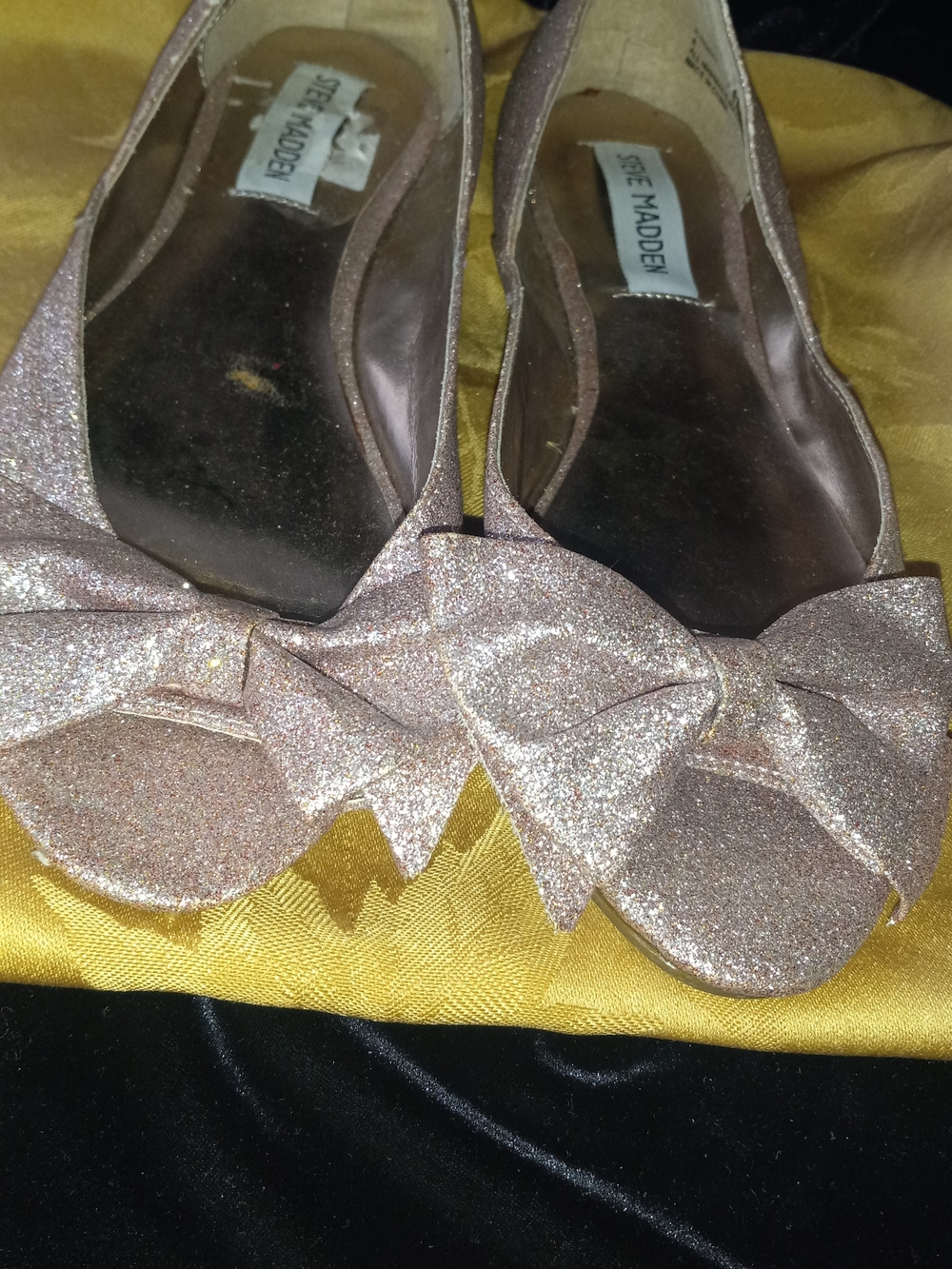 Steve Madden Bling! Gold Glitter Bow Flats Sz 8